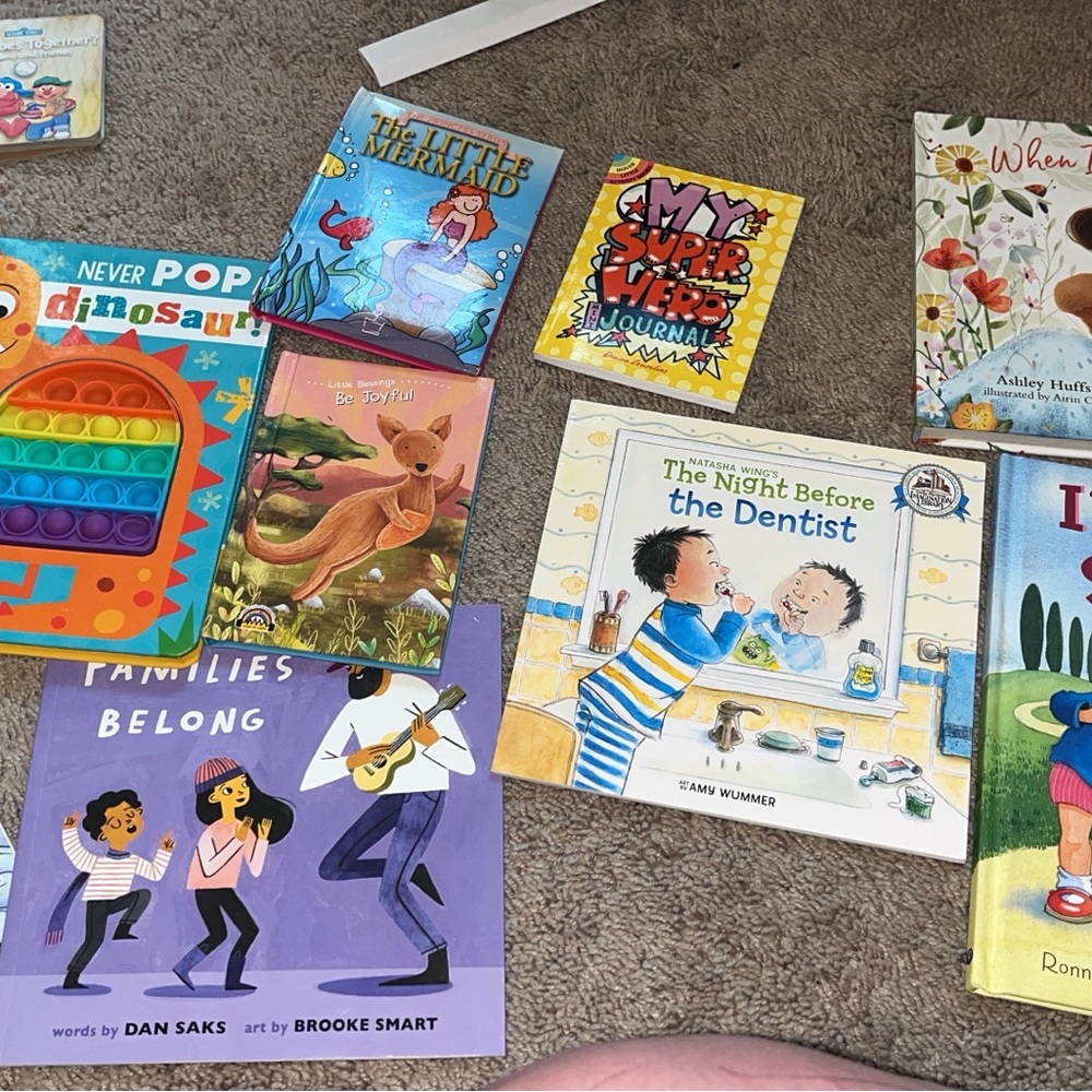 Children's Picture Books Collection - Picture 2 of 14